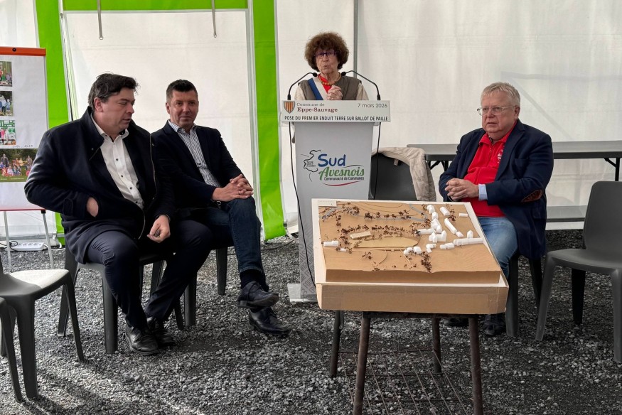 Eppe-Sauvage : halle, salle des fêtes et espace pédagogique en un seul et même lieu.